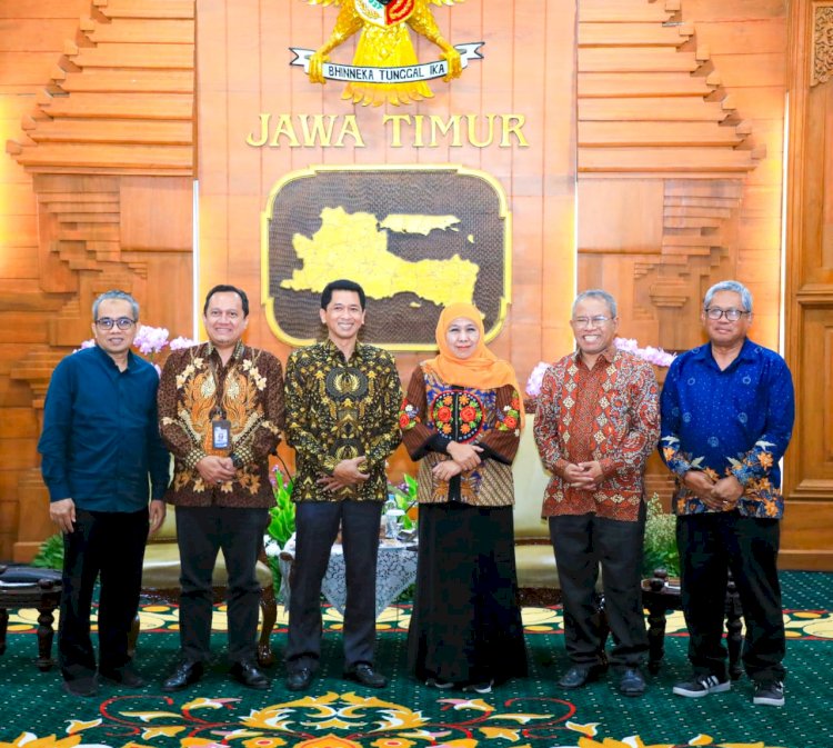Gubernur Khofifah saat menerima silaturrahim Rektor ITS dan jajaran di Gedung Negara Grahadi Surabaya/Ist