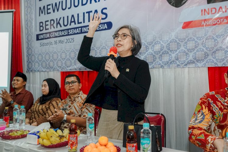 Indah Kurnia saat sosialisasi makan bergizi gratis 