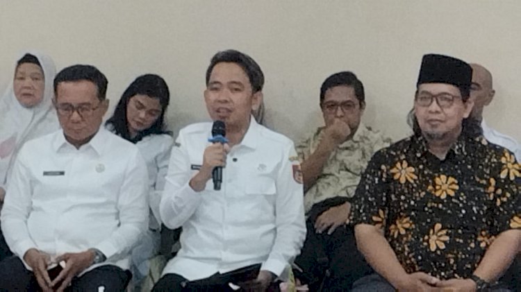 Bupati Jember, Gus Fawait dalam konferensi pers program pro gus'se 100/Ist