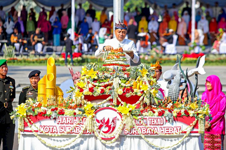 walikota Surabaya eri Cahyadi/ hms