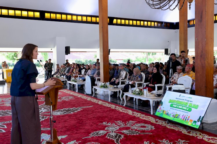 Pemkab Banyuwangi bersama Austria dan UEA kerjasama memperluas pengelolaan sampah sirkular/Humas Pemkab Bwi