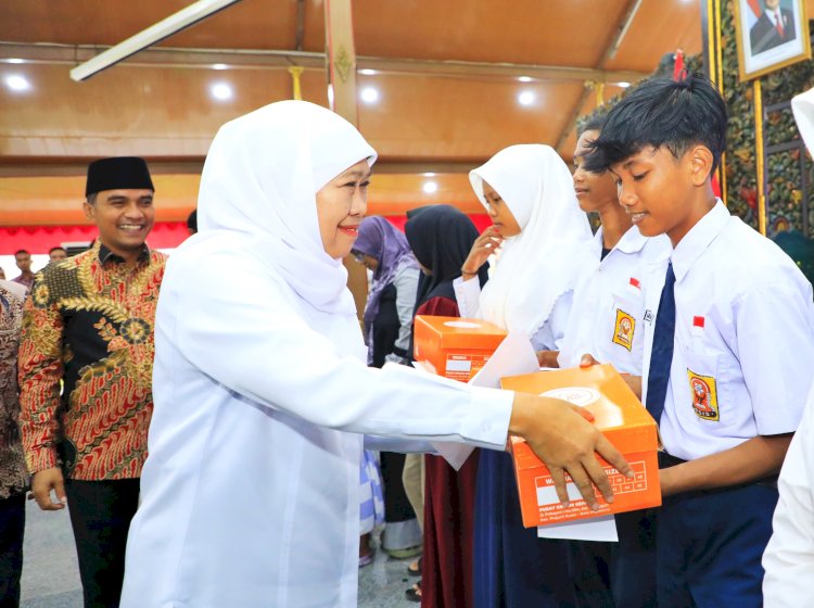 Gubernur Khofifah / ist